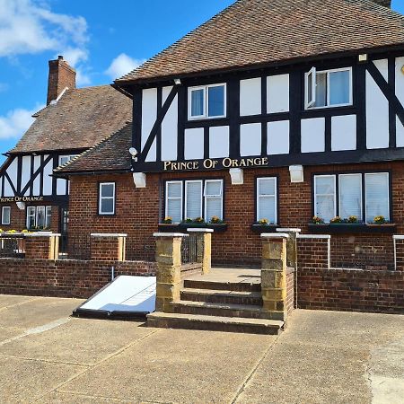 Prince Of Orange Hotel Gravesend Buitenkant foto